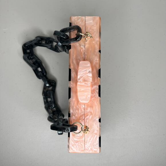 Tuckernuck Pink Leopard Printed Acrylic Case Chain Bag Purse - Picture 7 of 9